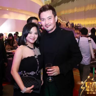 Starhub-TVB-Awards2013-01