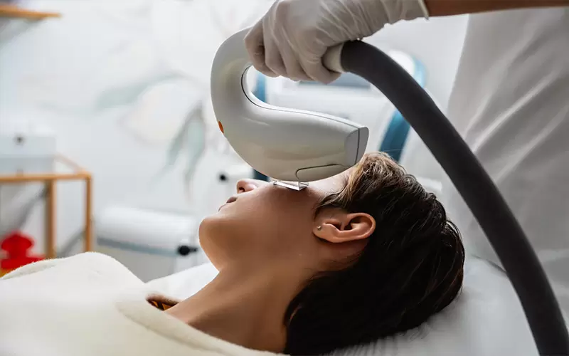 IPL Treatment Procedure In Cosmetic Beauty Salon